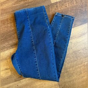 No Boundaries Women's Straight Leg Blue Jeans